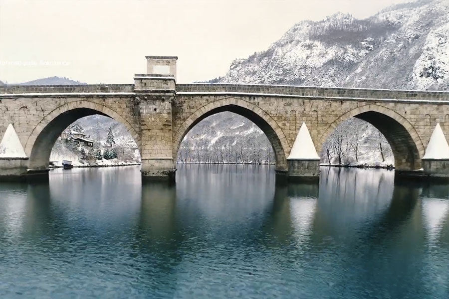 Mehmed-Paša-Sokolović-Bridge-winter
